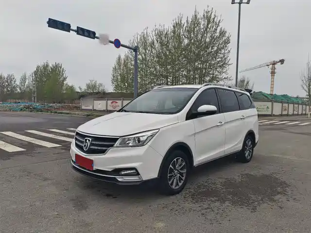 Baojun Baojun 730 2020