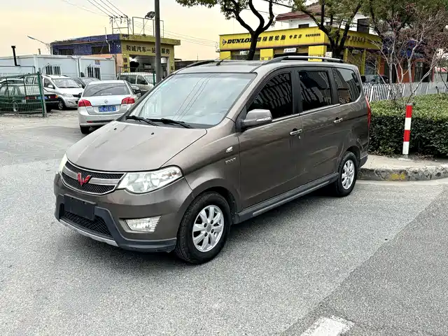 Wuling Motors Wuling Hongguang 2015