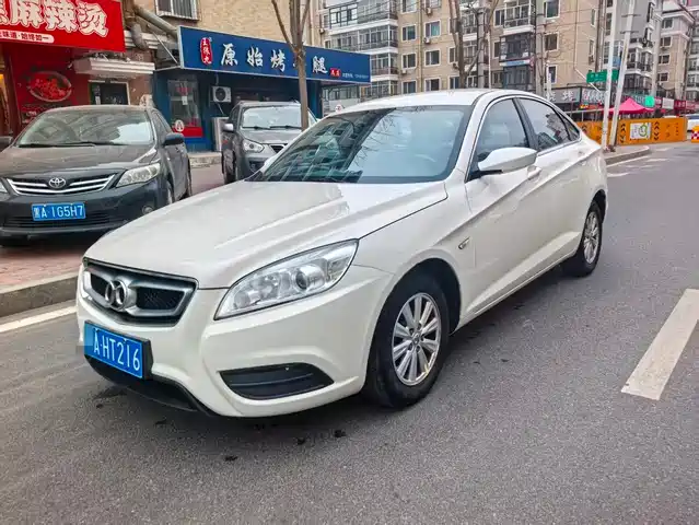 BAIC Senova D50