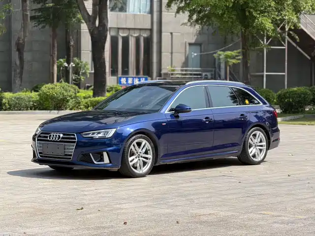 Audi Audi A4 (Import)