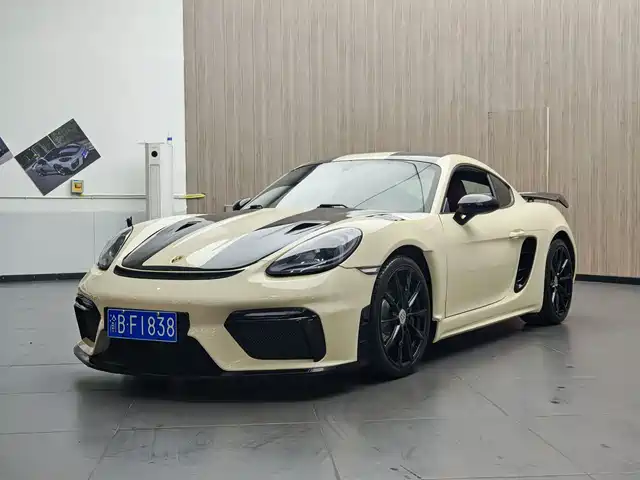 Porsche Porsche 718 2017