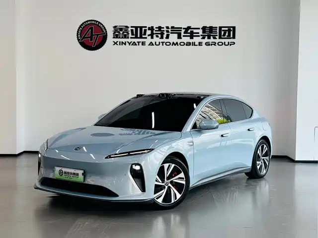 NIO NIO ET5 2023