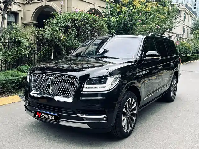 Lincoln Navigator 2020