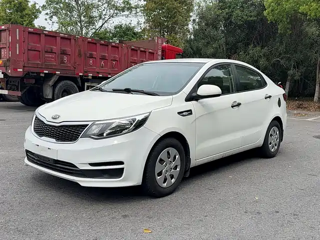 Kia Kia K2 2016