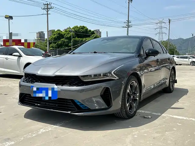 Kia Kia K5 2020