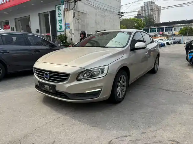 Volvo Volvo S60 2016