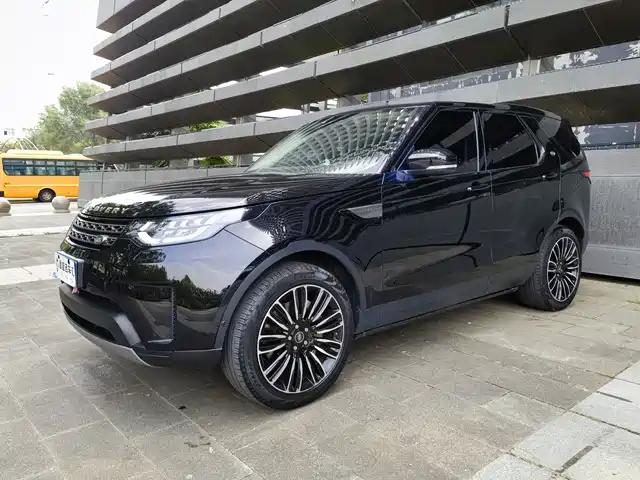 Land Rover Discovery 2019