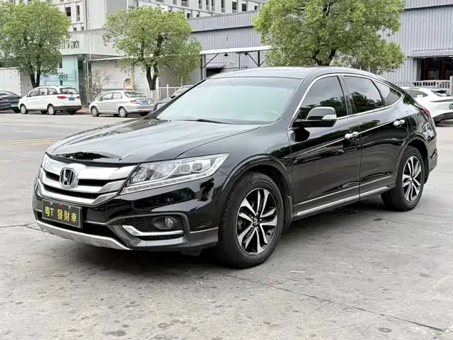 Honda Crosstour 2016