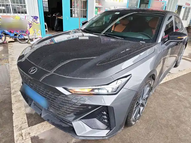 Changan Changan UNI-V 2023