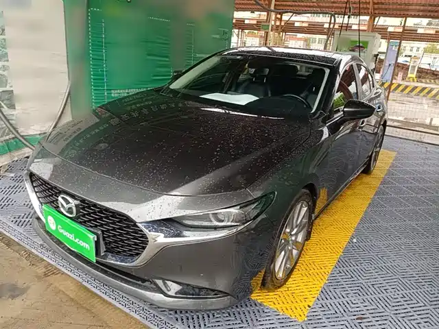 Mazda Mazda3 Axela 2020