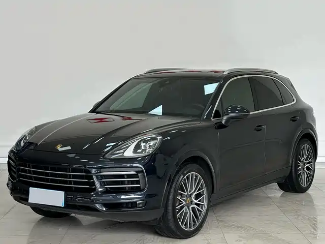 Porsche Cayenne 2021