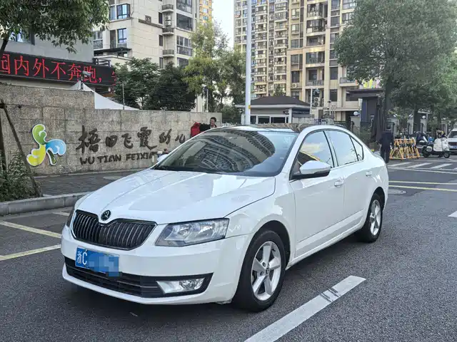Škoda Octavia 2015