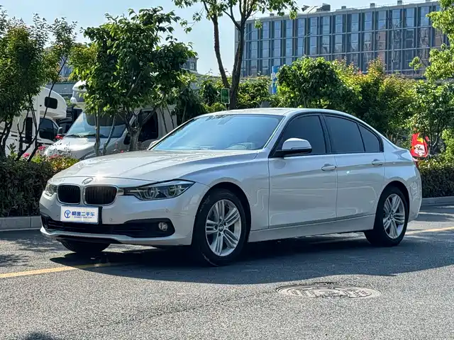 BMW BMW 3 Series 2017