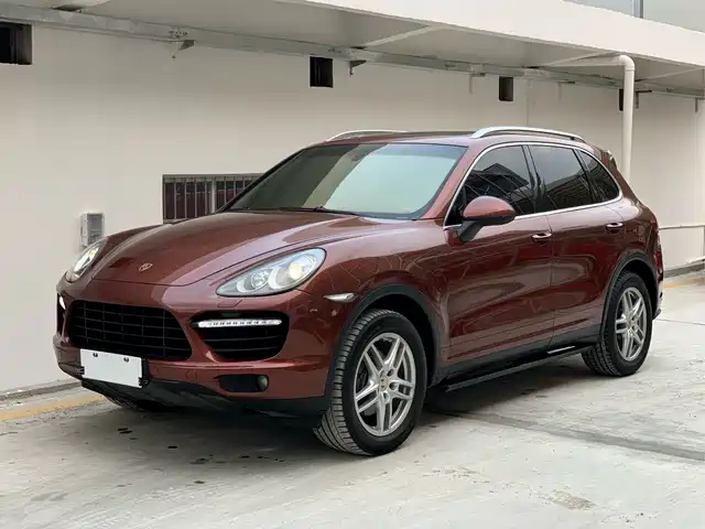 Porsche Cayenne 2012