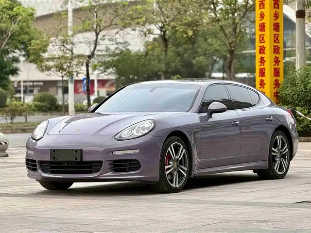 Porsche Panamera 2013