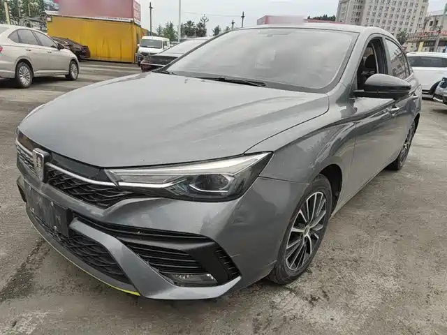 Roewe Roewe i5 2023