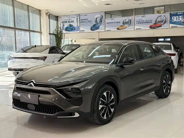 Citroën Versailles C5 X 2026