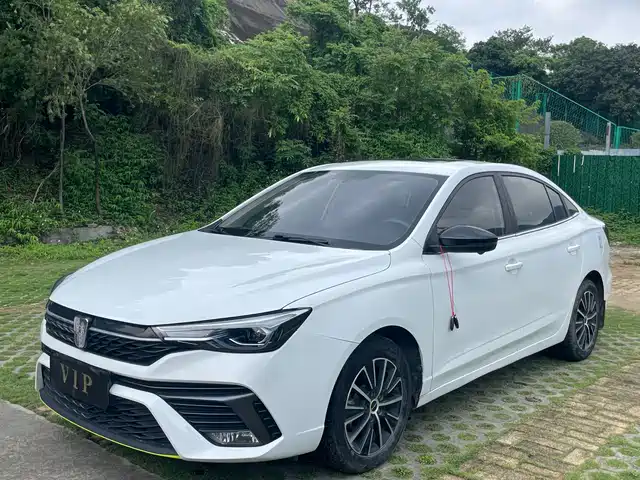 Roewe Roewe i5 2022
