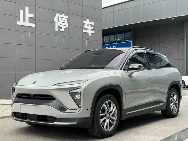 NIO NIO ES6 2020