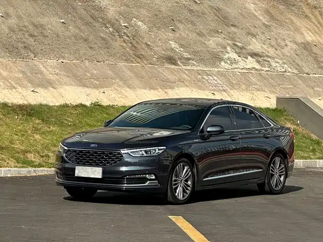 Ford Taurus
