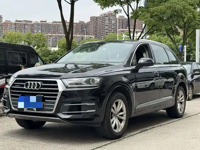 Audi Audi Q7 2016