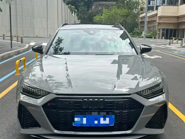 Audi Audi RS 6 2021