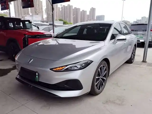 Roewe Roewe D7 2025