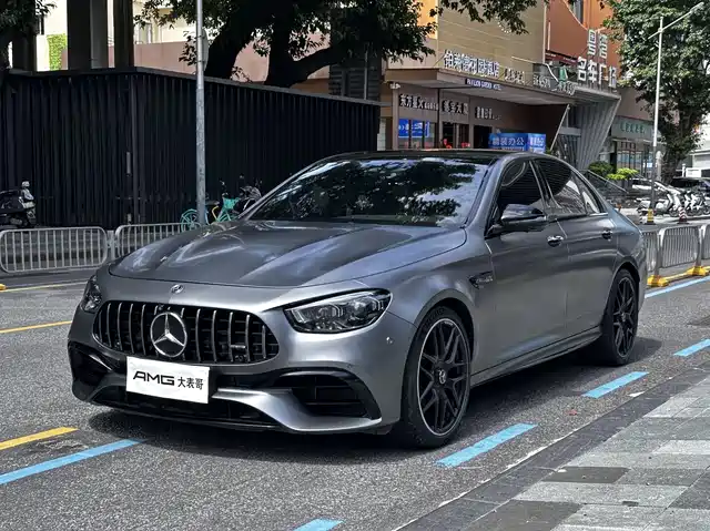 Mercedes-Benz Mercedes-Benz E-Class AMG 2021