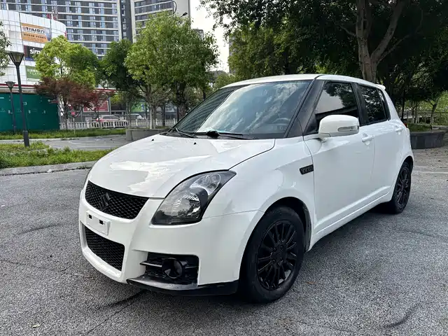 Suzuki Swift 2013