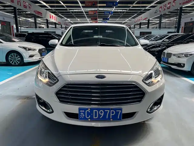 Ford Ford Escort 2016