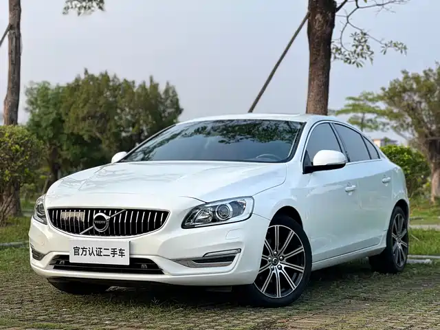 Volvo Volvo S60 2020