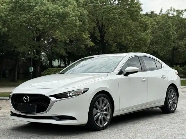 Mazda Mazda3 Axela 2020