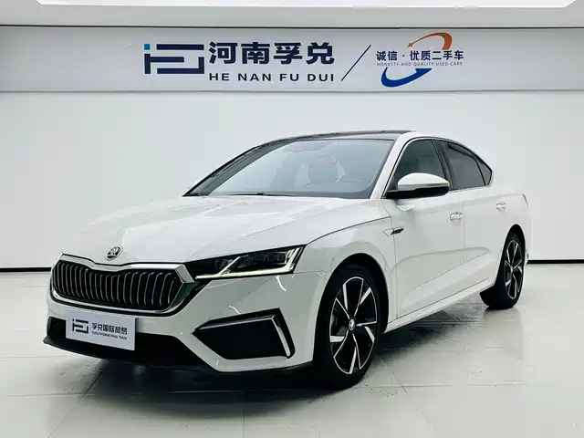 Škoda Octavia 2023