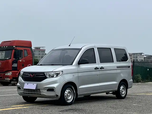 Wuling Motors Wuling Hongguang V 2023