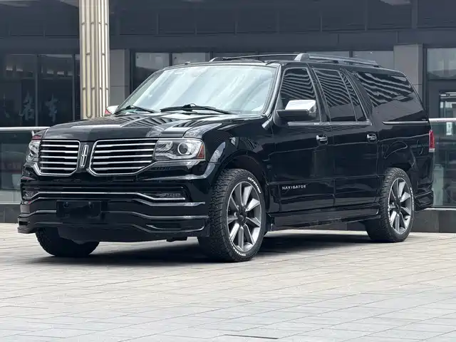 Lincoln Navigator 2017