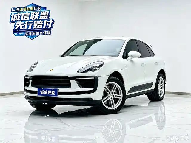 Porsche Macan 2024