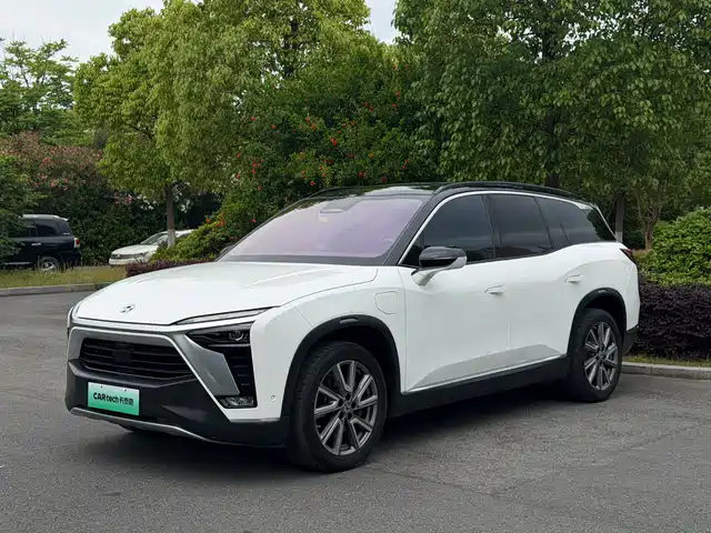 NIO NIO ES8 2020