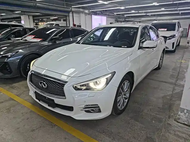 Infiniti Infiniti Q50L