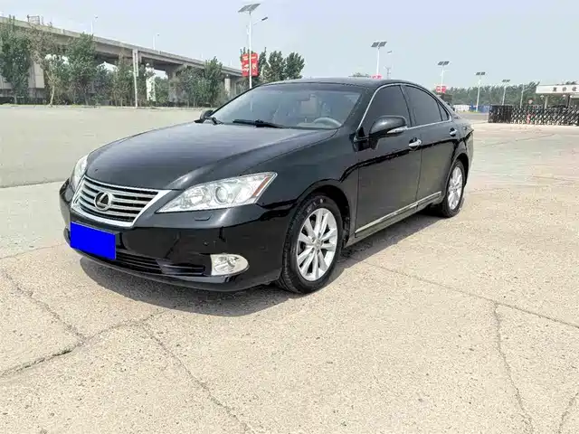 Lexus Lexus ES 2012