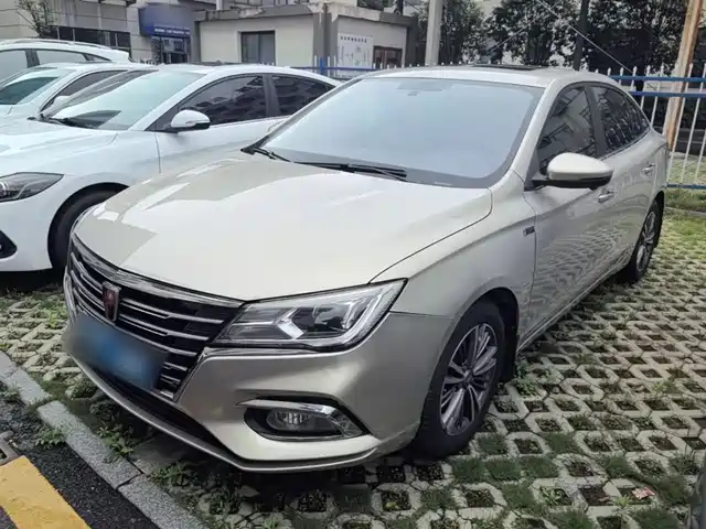 Roewe Roewe i5 2019