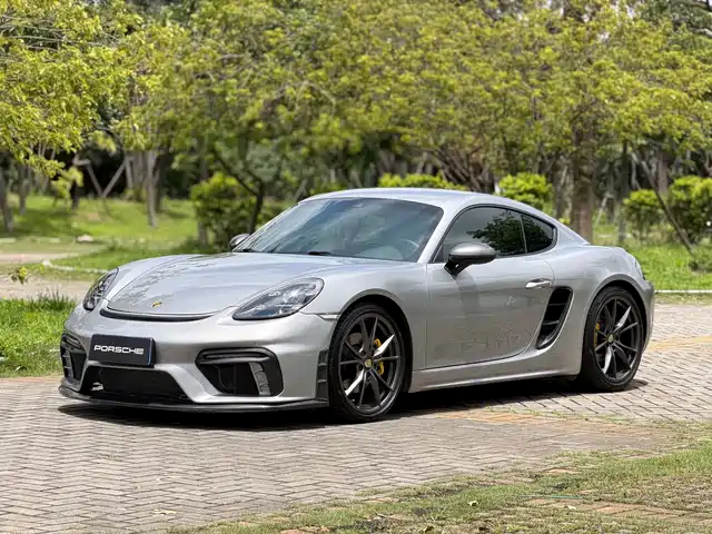 Porsche Porsche 718