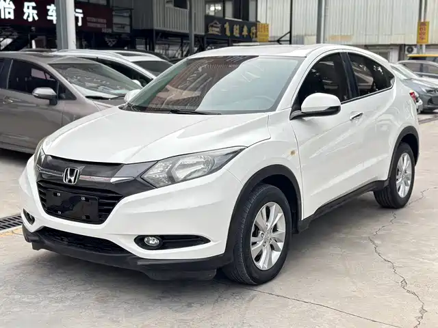 Honda Vezel 2015