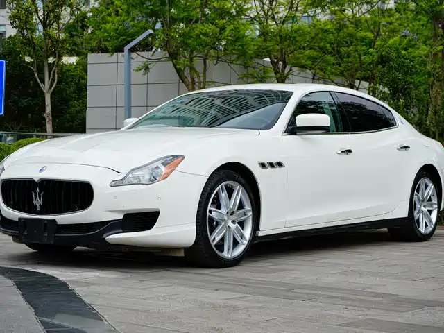 Maserati Quattroporte 2015