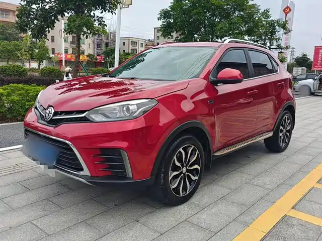 MG Roewe RX5 2017