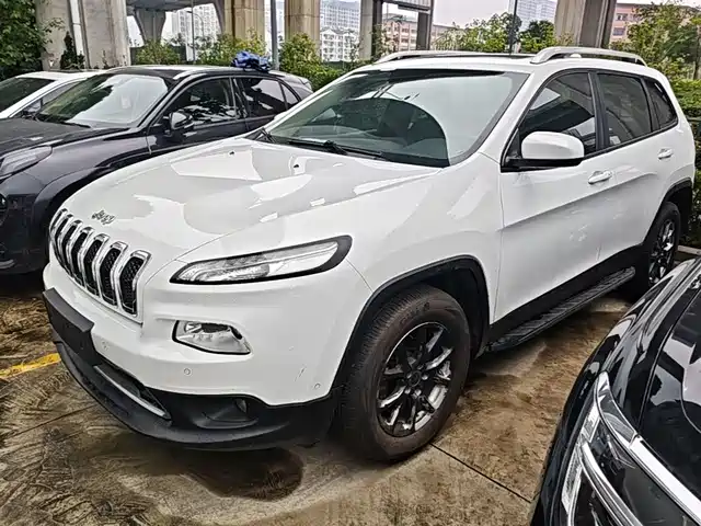 Jeep Cherokee 2018