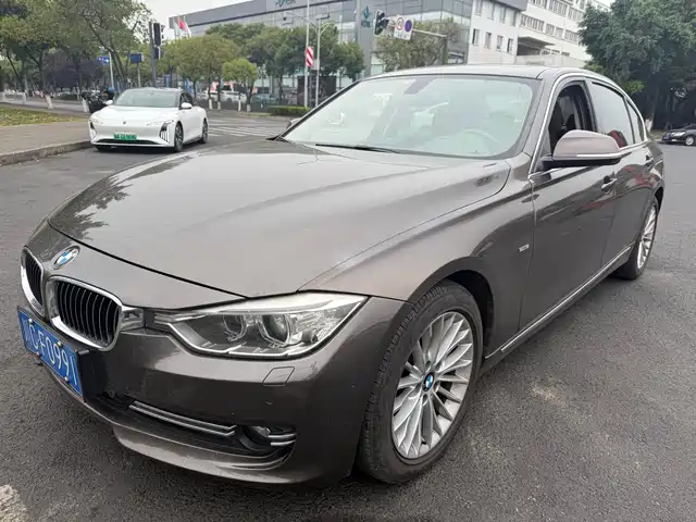BMW BMW 3 Series 2012