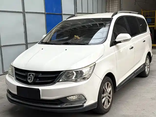 Baojun Baojun 730 2016