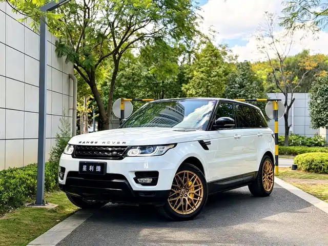 Land Rover Range Rover Sport 2015