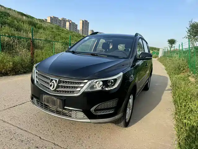 Baojun Baojun 560