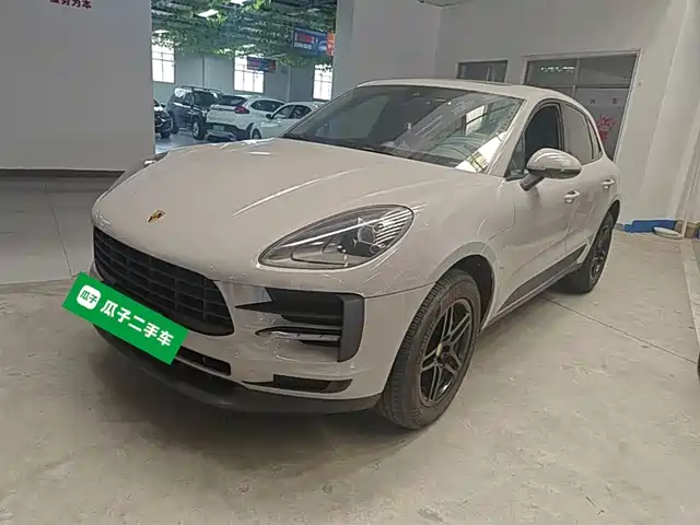 Porsche Macan 2020